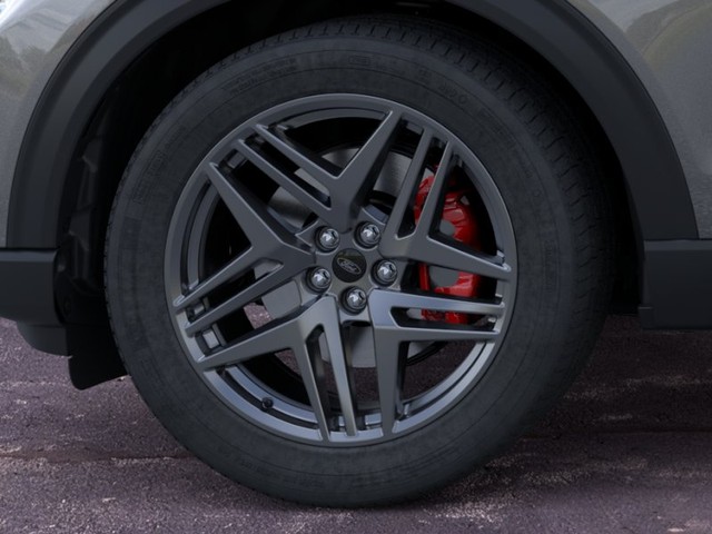 Ford Explorer Vehicle Image 19