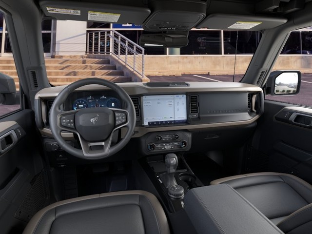 Ford Bronco Vehicle Image 09