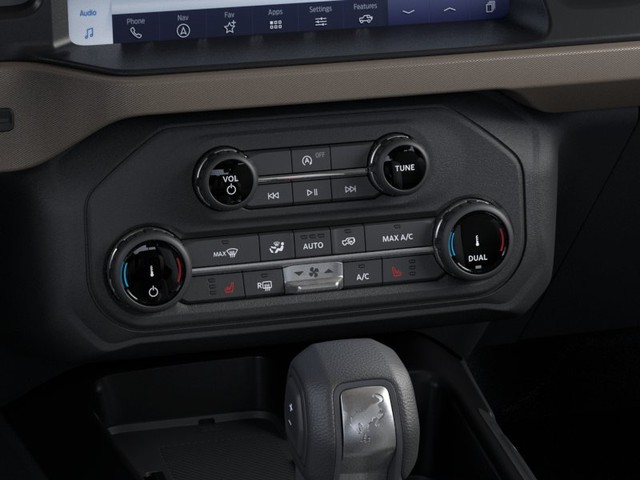 Ford Bronco Vehicle Image 16