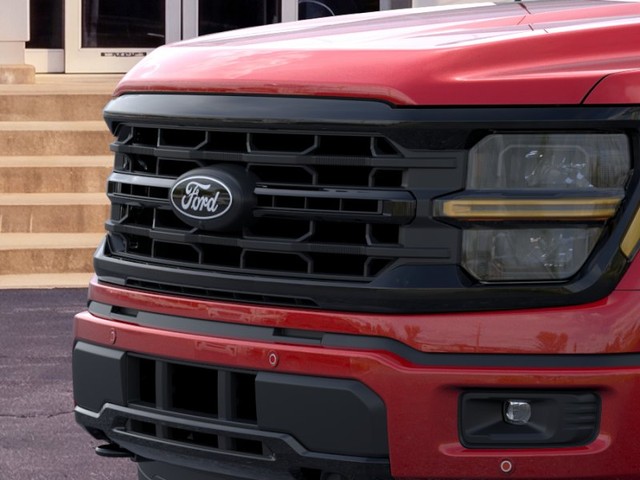 Ford F-150 Vehicle Full-screen Gallery Image 17