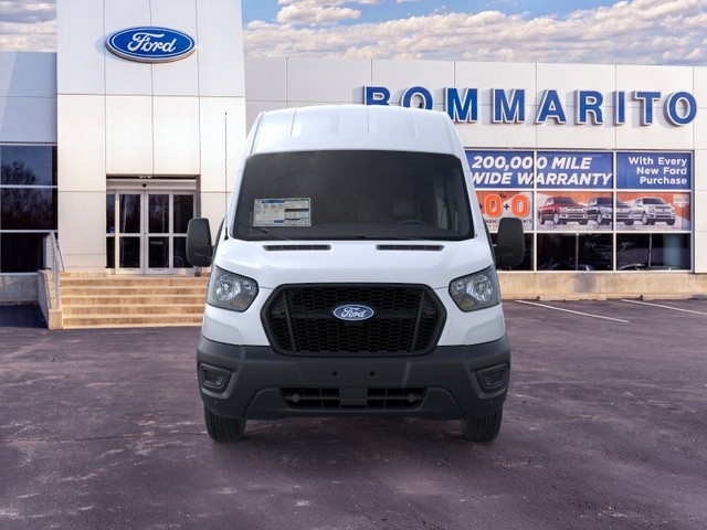 Ford Transit Cargo Van Vehicle Full-screen Gallery Image 6