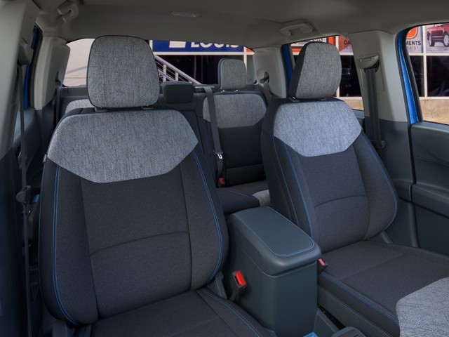 Ford Maverick Vehicle Image 10