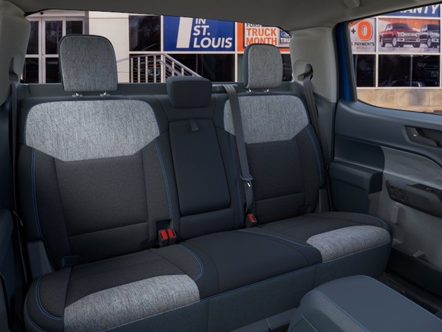 Ford Maverick Vehicle Image 11
