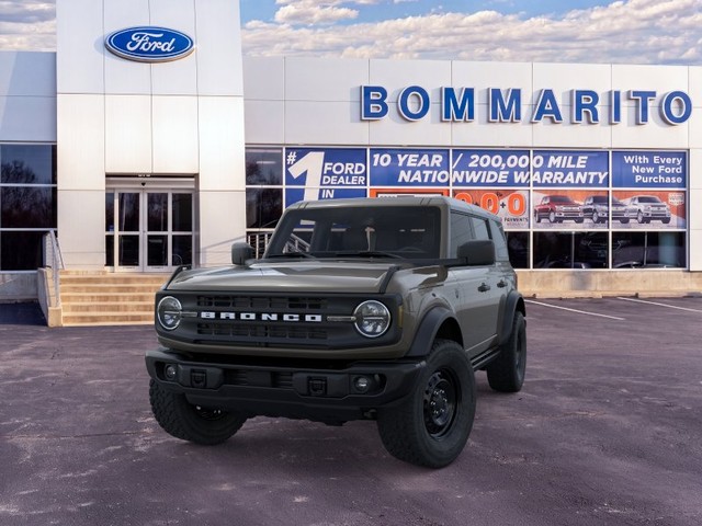 Ford Bronco Vehicle Image 02
