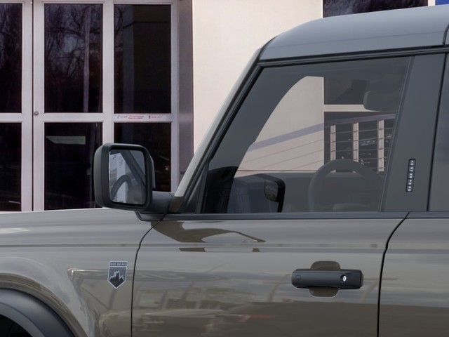 Ford Bronco Vehicle Image 22