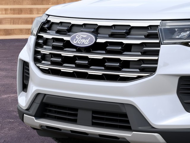 Ford Explorer Vehicle Image 17