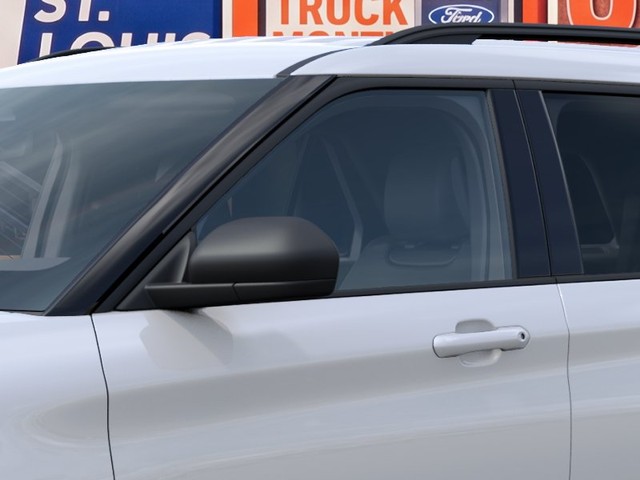 Ford Explorer Vehicle Image 20