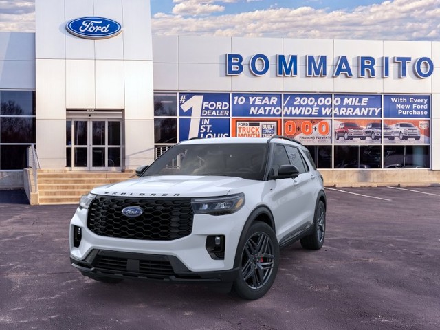 Ford Explorer Vehicle Image 02