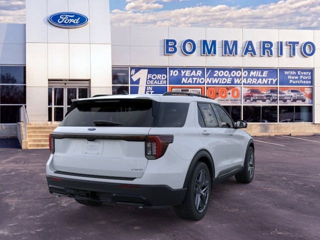 Ford Explorer Vehicle Image 08