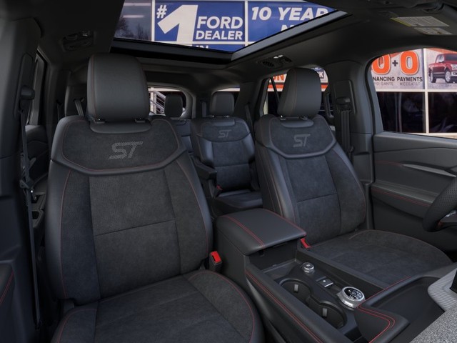 Ford Explorer Vehicle Image 10