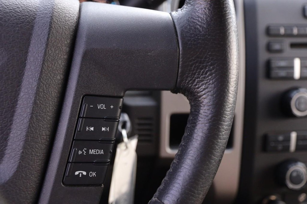 Ford F-150 Vehicle Image 14