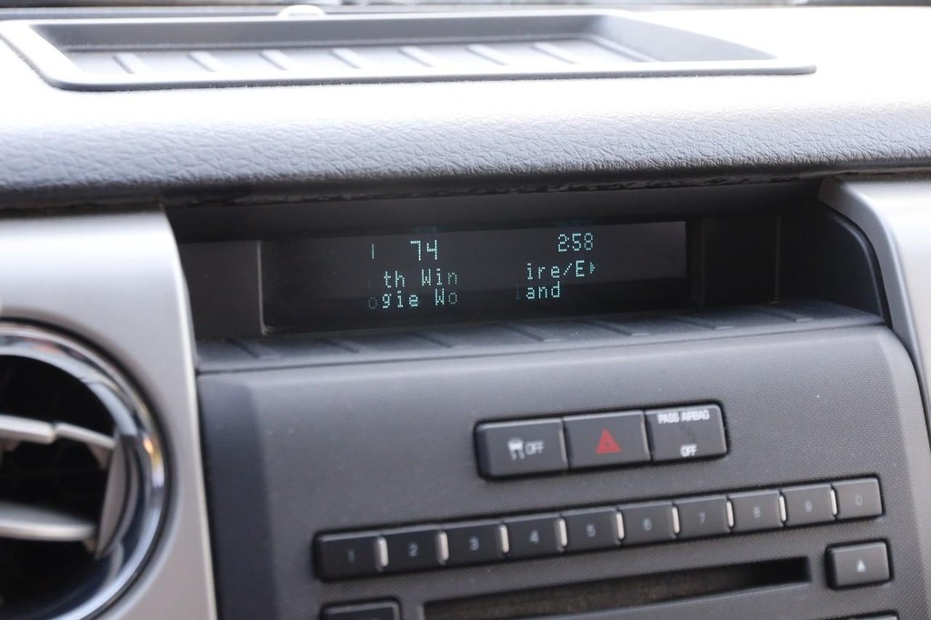Ford F-150 Vehicle Image 17
