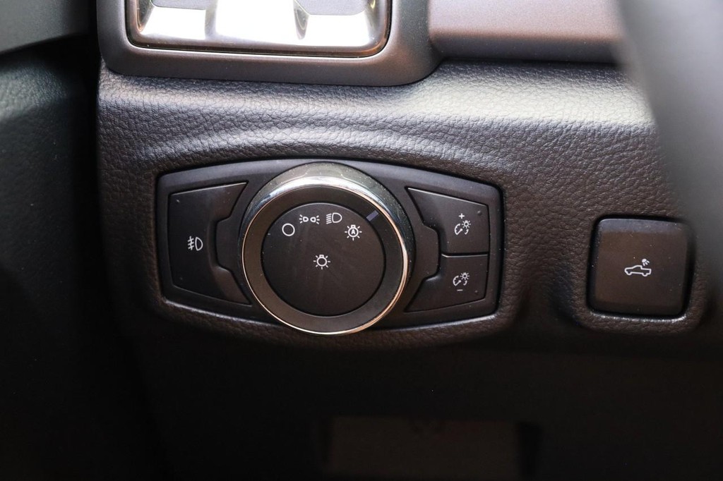 Ford Ranger Vehicle Image 21