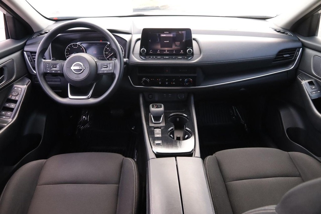 Nissan Rogue Vehicle Image 22