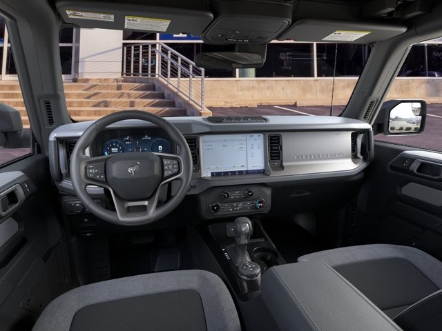 Ford Bronco Vehicle Image 09