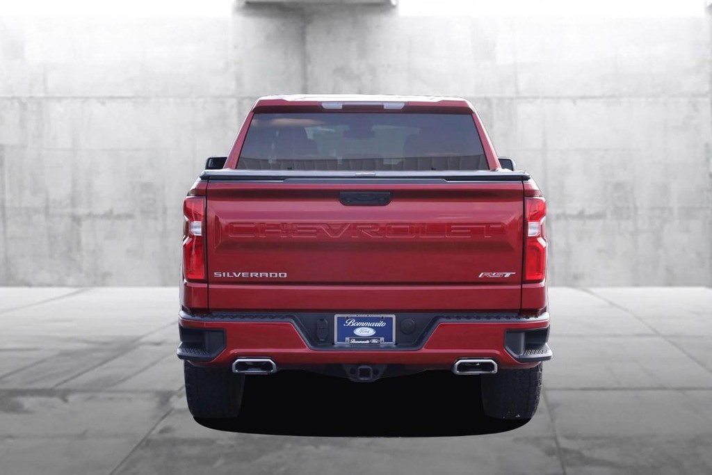 Chevrolet Silverado 1500 Vehicle Full-screen Gallery Image 06