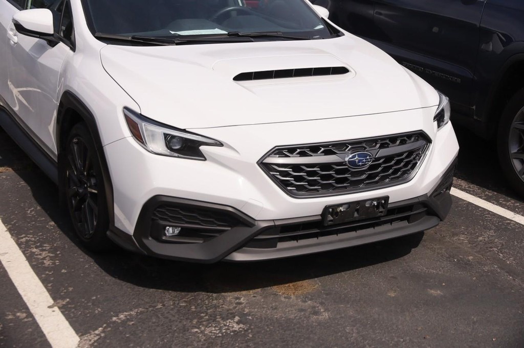 Subaru WRX Vehicle Image 02