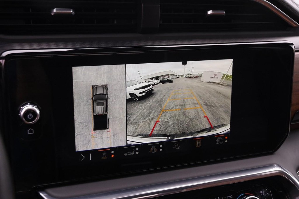 GMC Sierra 1500 Vehicle Full-screen Gallery Image 19