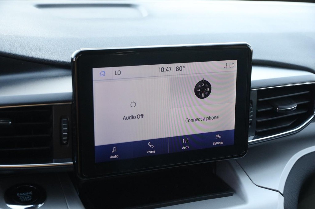 2024 Ford Explorer XLT - Photo 17