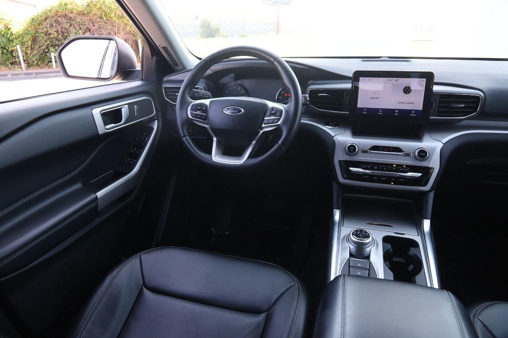 2024 Ford Explorer XLT - Photo 24