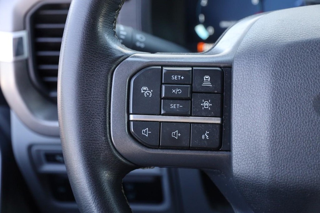 Ford F-150 Vehicle Image 11