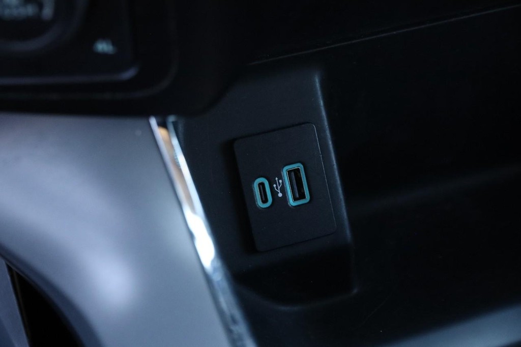 Ford F-150 Vehicle Image 21