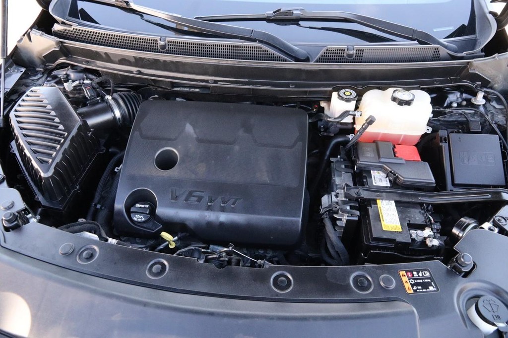 Buick Enclave Vehicle Full-screen Gallery Image 31
