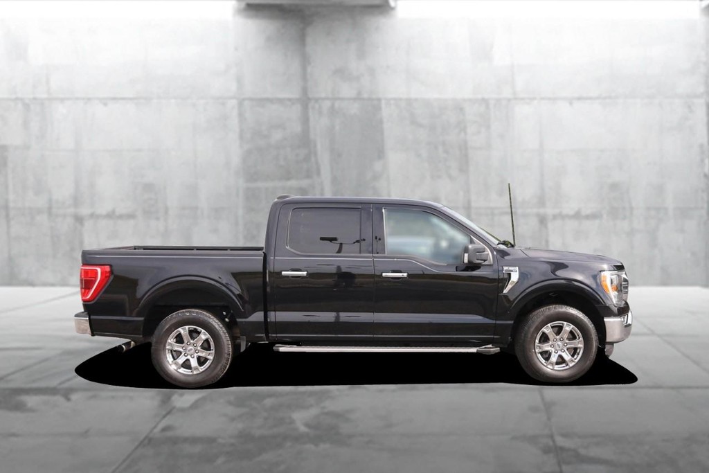 Ford F-150 Vehicle Full-screen Gallery Image 5