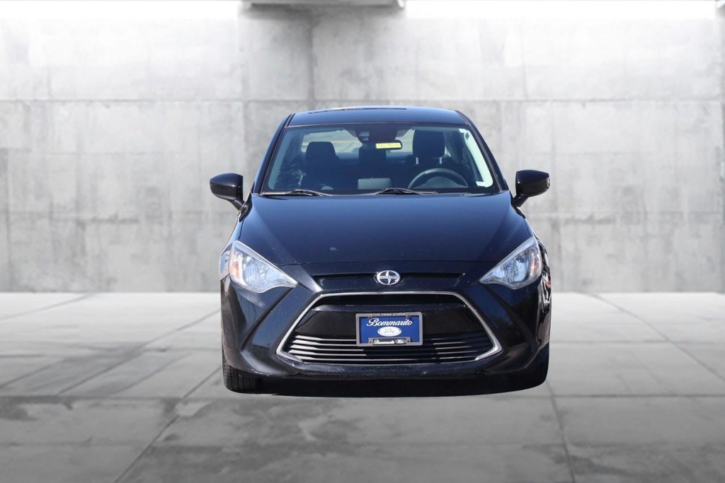 Scion iA Vehicle Image 04