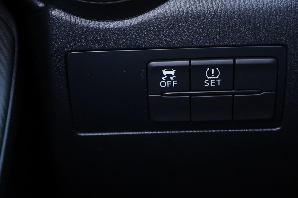 Scion iA Vehicle Image 19