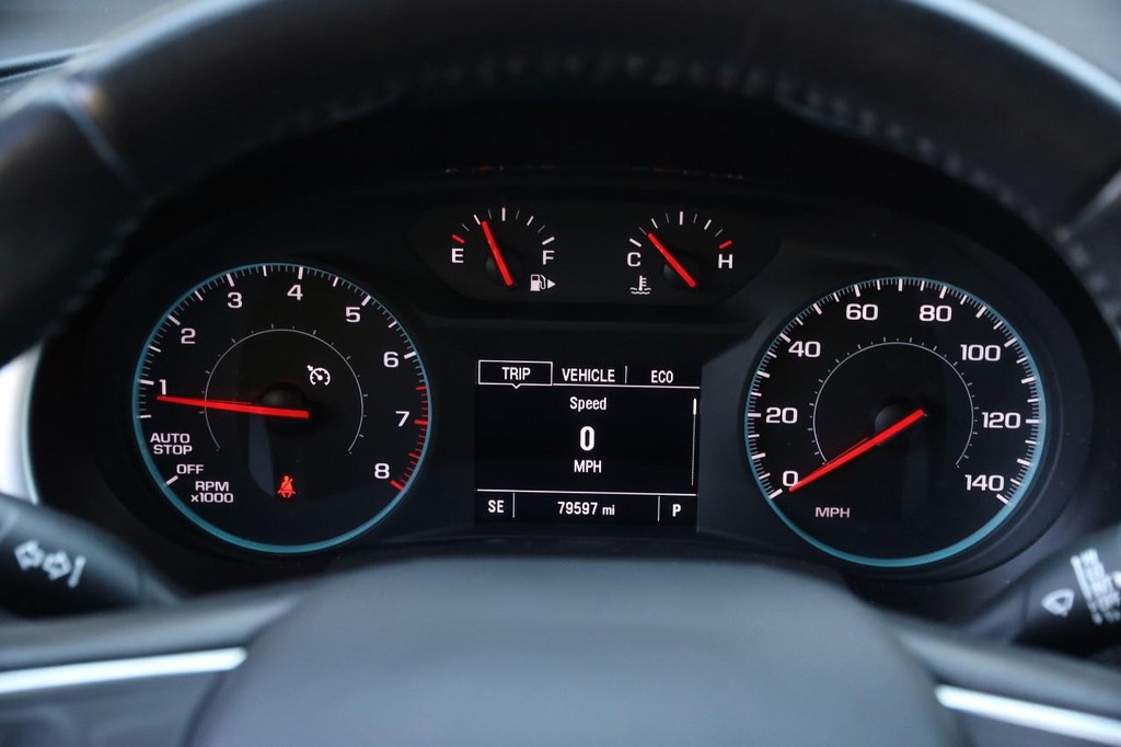 Chevrolet Malibu Vehicle Full-screen Gallery Image 13