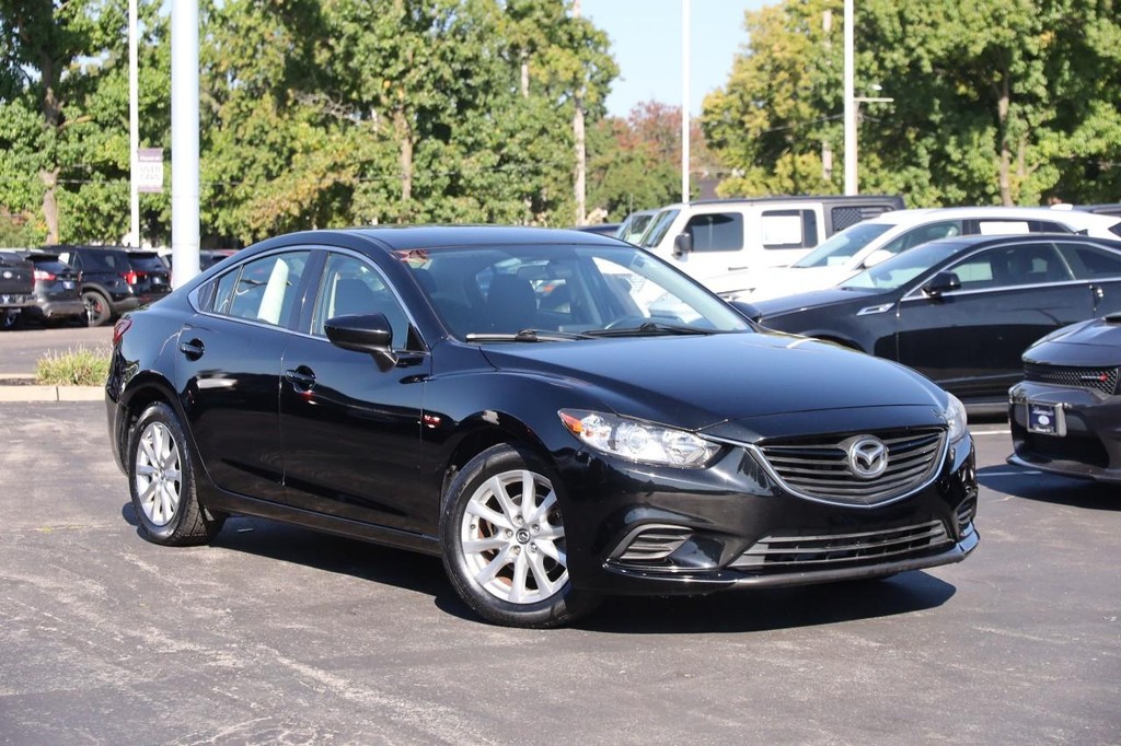 Mazda MAZDA6 Vehicle Full-screen Gallery Image 2