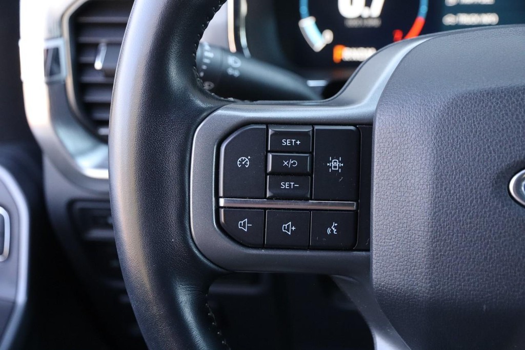 Ford F-150 Vehicle Image 11