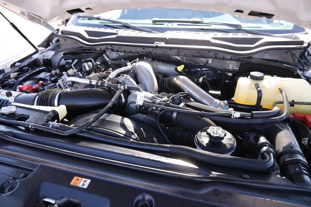 Ford Super Duty F-250 SRW Vehicle Image 27