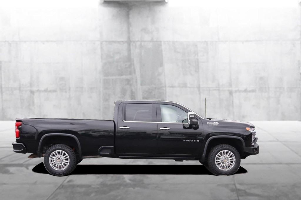 Chevrolet Silverado 3500HD Vehicle Full-screen Gallery Image 05
