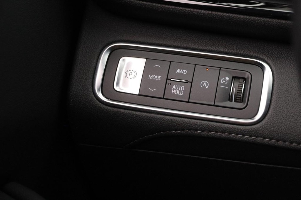 Buick Enclave Vehicle Full-screen Gallery Image 22