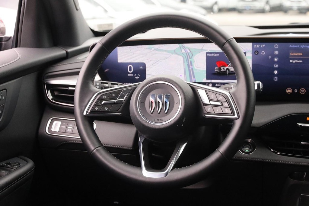 Buick Enclave Vehicle Full-screen Gallery Image 25