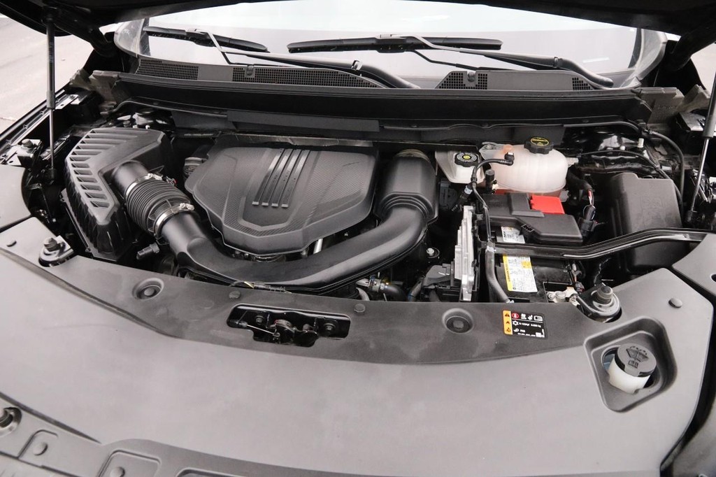 Buick Enclave Vehicle Full-screen Gallery Image 30