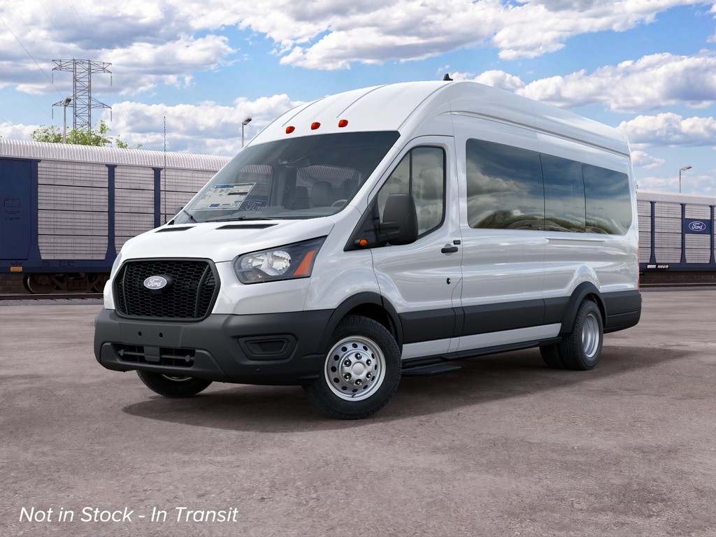 Ford Transit Passenger Wagon Vehicle Full-screen Gallery Image 2