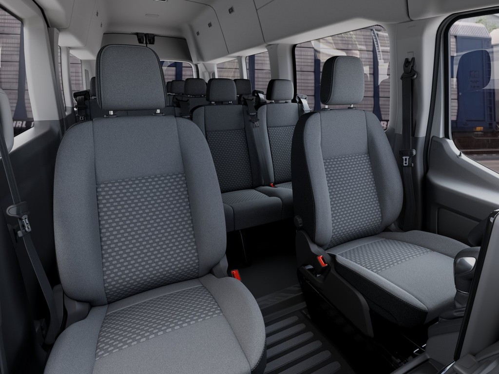 Ford Transit Passenger Wagon Vehicle Full-screen Gallery Image 10