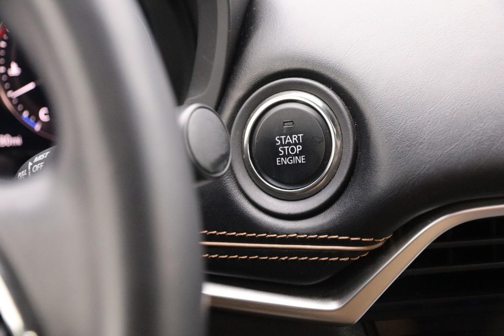 Mazda CX-90 Vehicle Image 17
