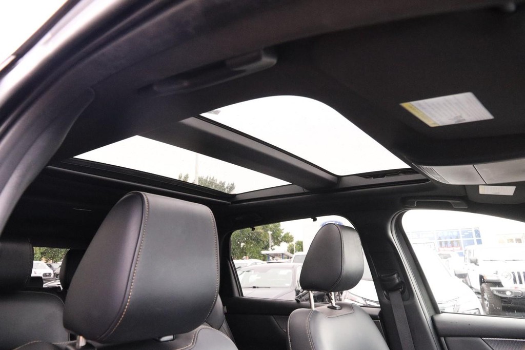 Mazda CX-90 Vehicle Image 34