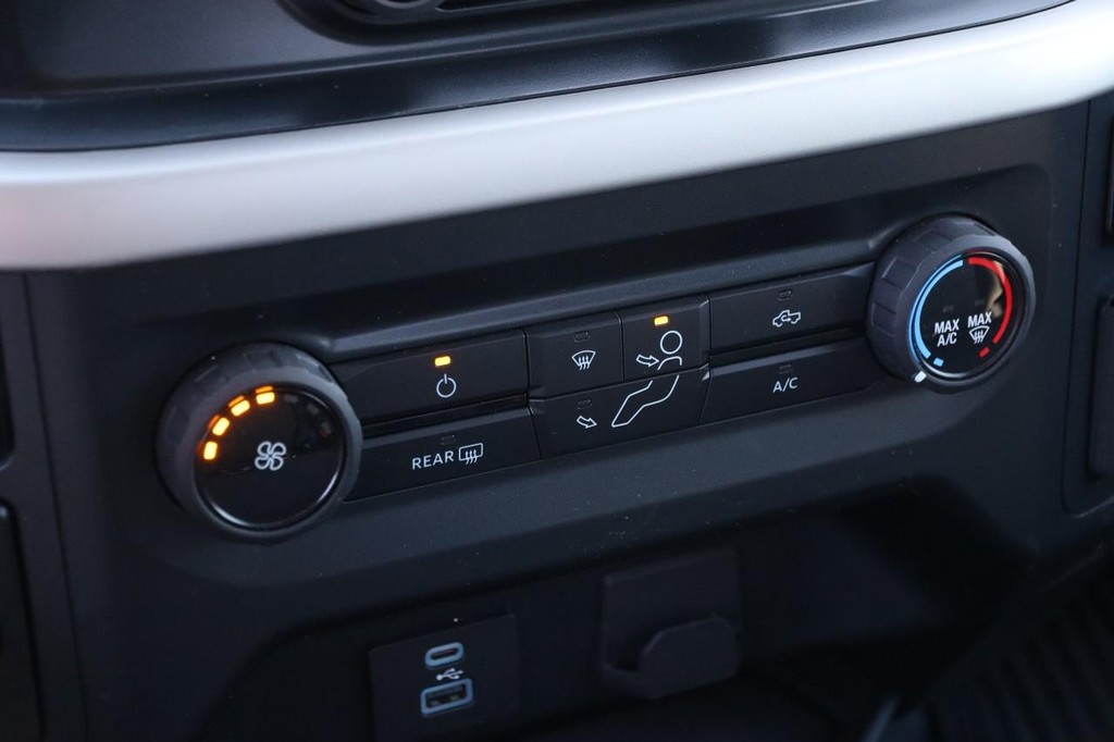 Ford F-150 Vehicle Image 18