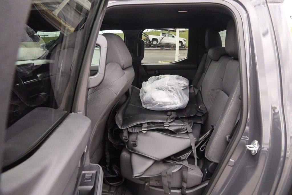 Toyota Tacoma 4WD Vehicle Image 08