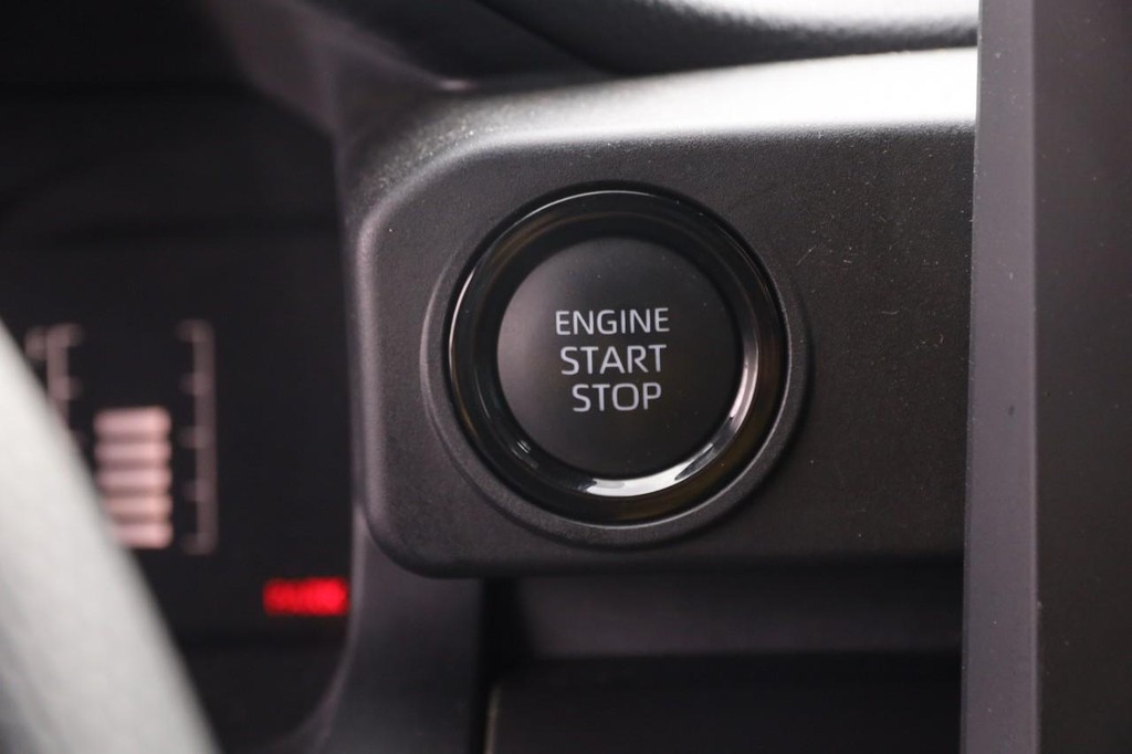 Toyota Tacoma 4WD Vehicle Image 14
