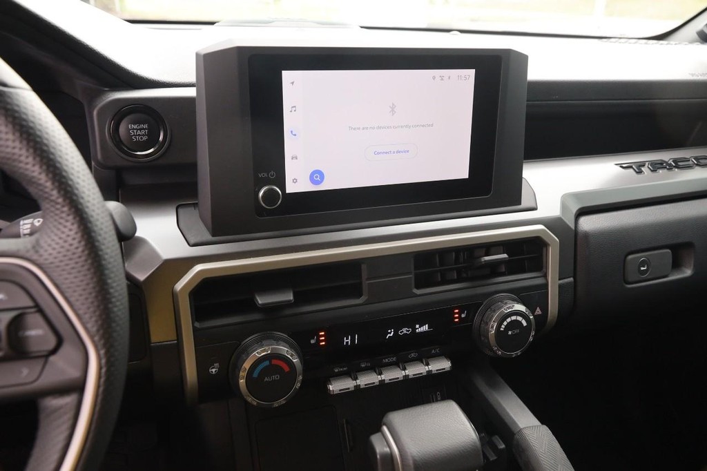 Toyota Tacoma 4WD Vehicle Image 15