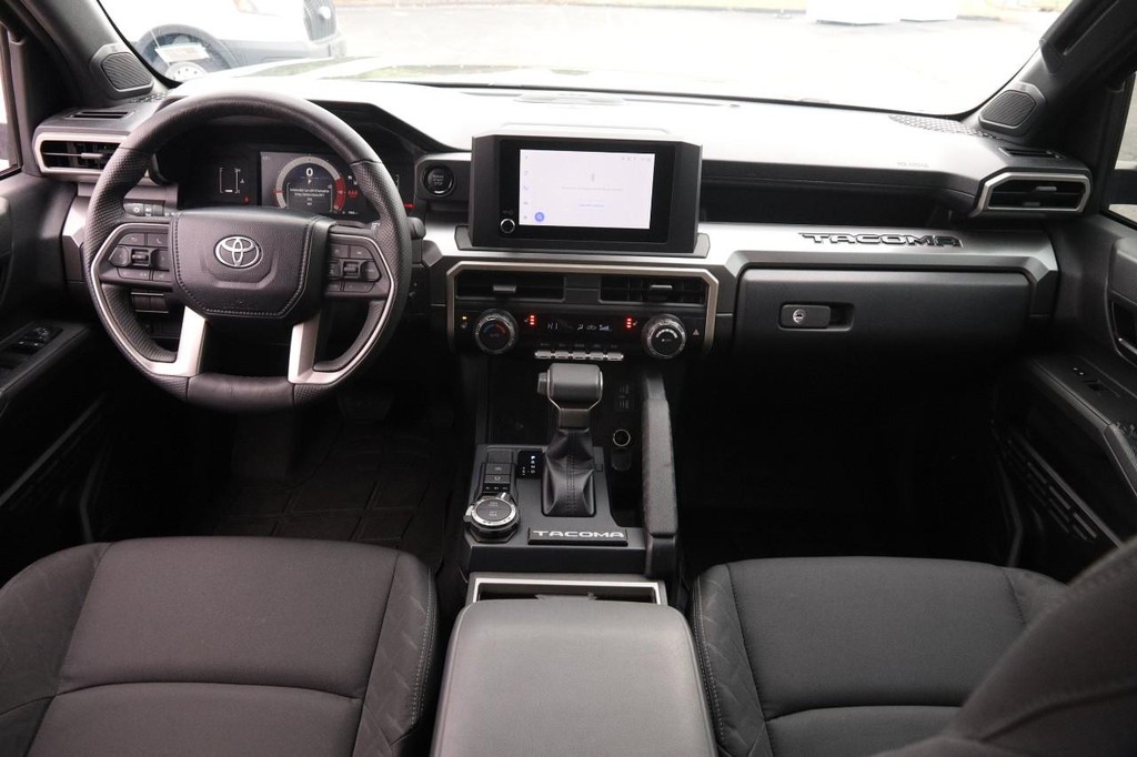 Toyota Tacoma 4WD Vehicle Image 24