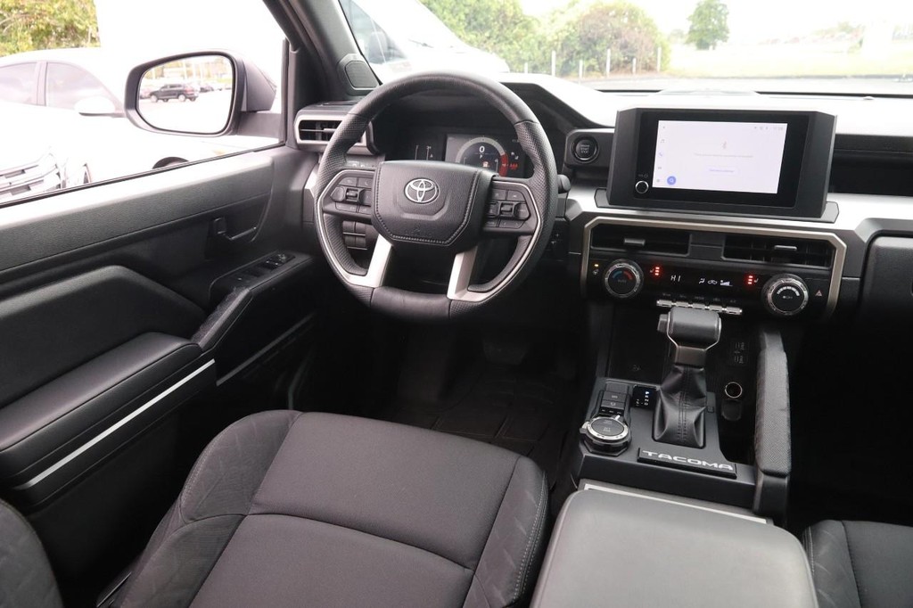 Toyota Tacoma 4WD Vehicle Image 25