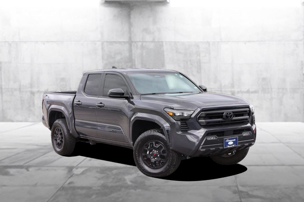 Toyota Tacoma 4WD Vehicle Image 34