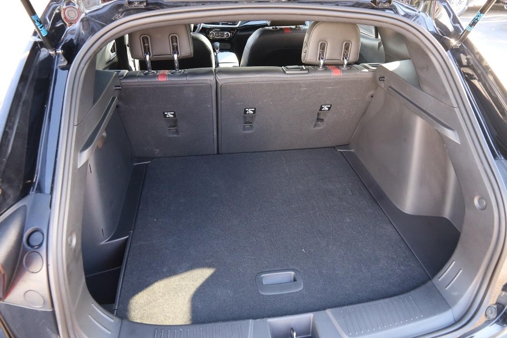 Chevrolet Trax Vehicle Full-screen Gallery Image 07